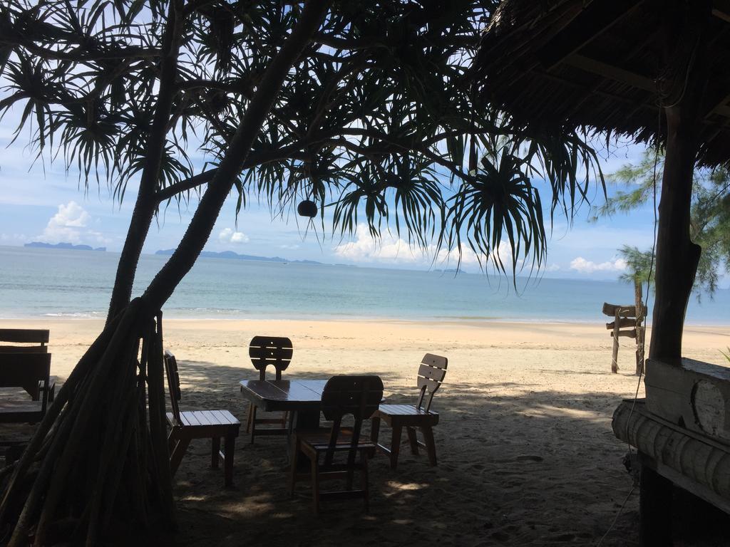 Cocobar&Bungalow'Kohjum Hotel Koh Jum Exterior foto
