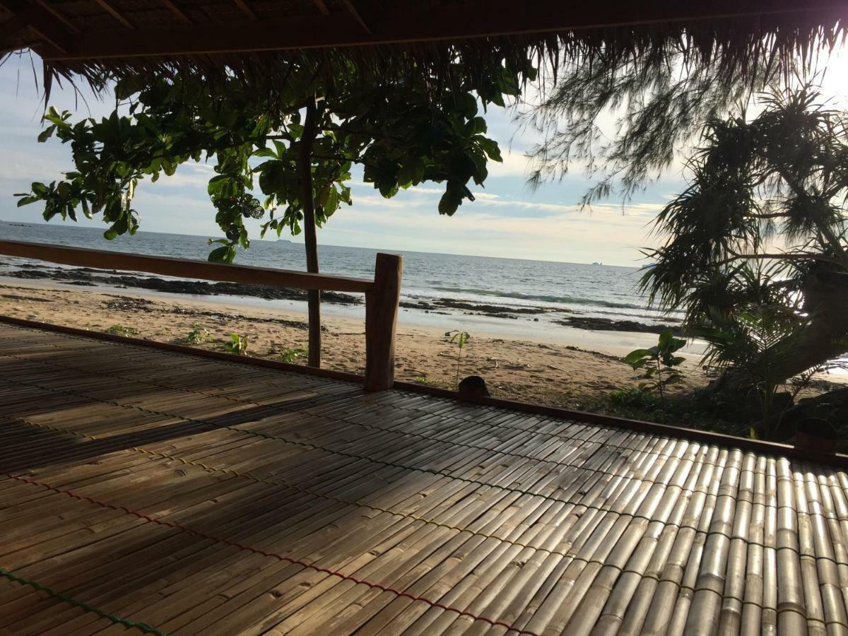 Cocobar&Bungalow'Kohjum Hotel Koh Jum Exterior foto